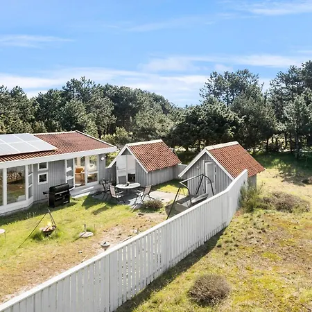 Amazing In Sjaellands Odde With Kitchen Yderby