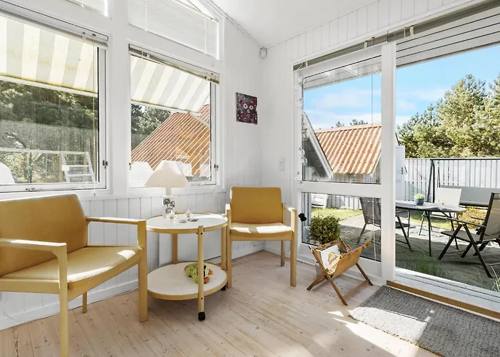 Ferienhaus 4 Bedroom In Sjaellands Odde
